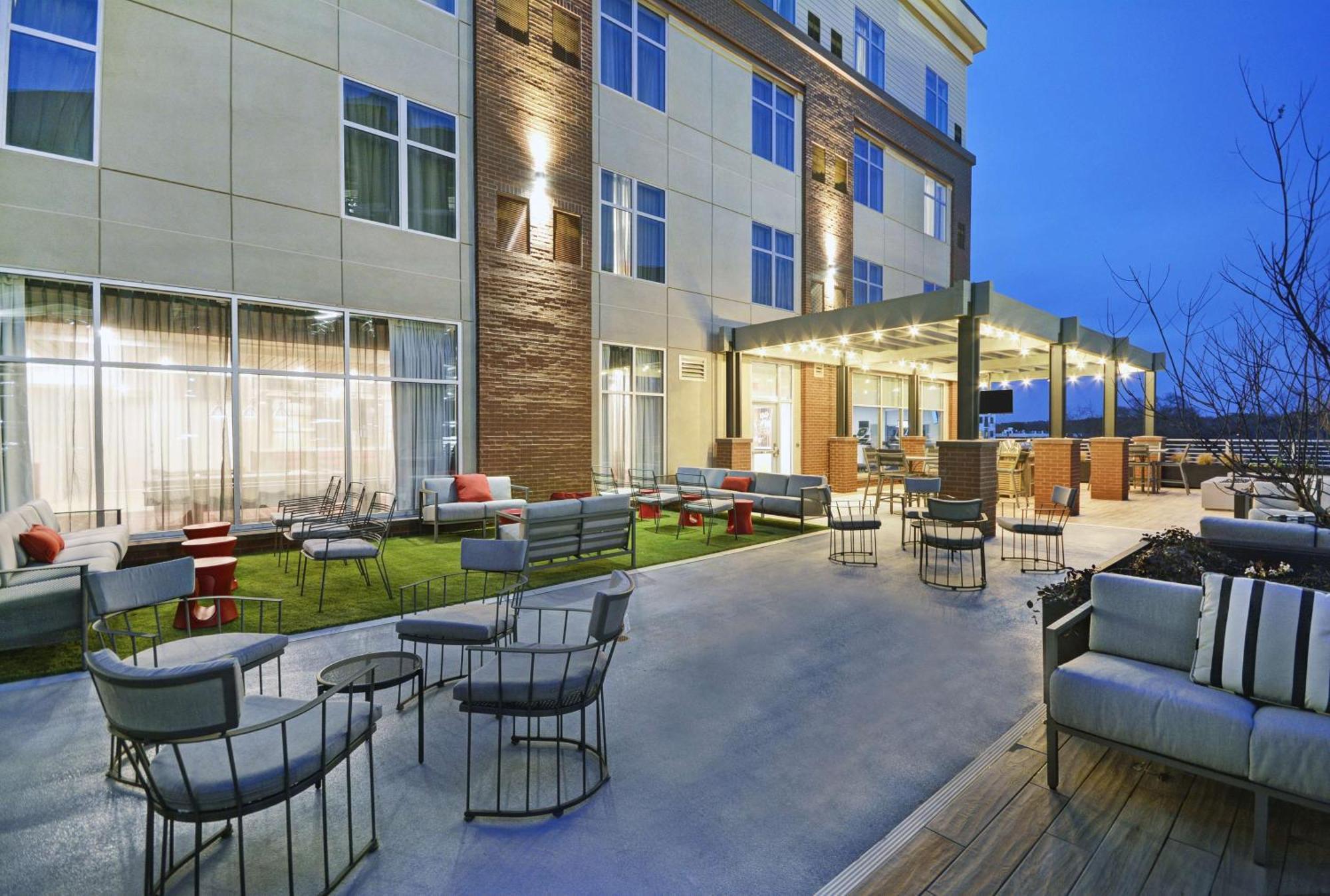 Homewood Suites By Hilton Athens Downtown University Area Exterior photo